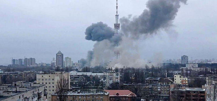 Kiev se prepara para el asalto ruso en «pausa» por el toque de queda Kiev se prepara para el asalto ruso en «pausa» por el toque de queda