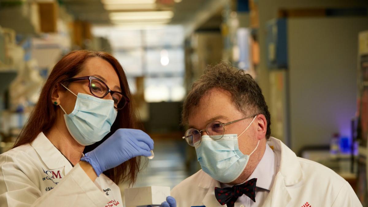 Bottazzi, la hondureña propuesta al nobel por su vacuna anticovid para pobres Bottazzi, la hondureña propuesta al nobel por su vacuna anticovid para pobres