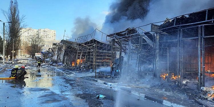 El ejercito ruso ataca por primera vez objetivos civiles en Zaporiyia, Ucrania