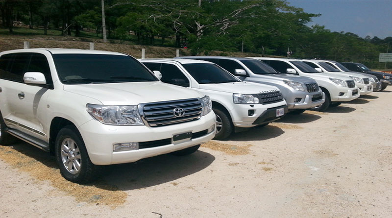 Director de la OABI denuncia que exfuncionario se llevó varios vehículos a su casa