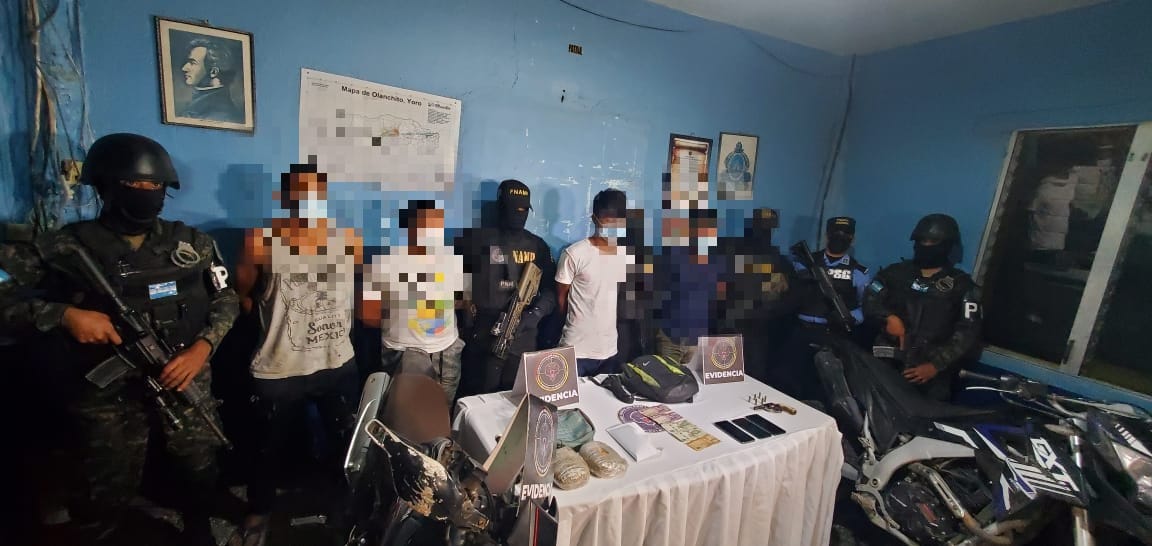 Detienen a cuatro presuntos miembros de la MS-13 por extorsión y otros ilícitos en Yoro 