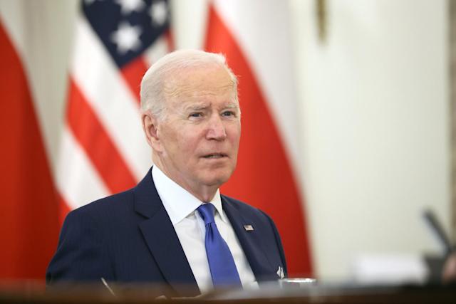 Biden anuncia que 30 países se unirán a EE. UU. para liberar más petróleo Biden anuncia que 30 países se unirán a EE. UU. para liberar más petróleo