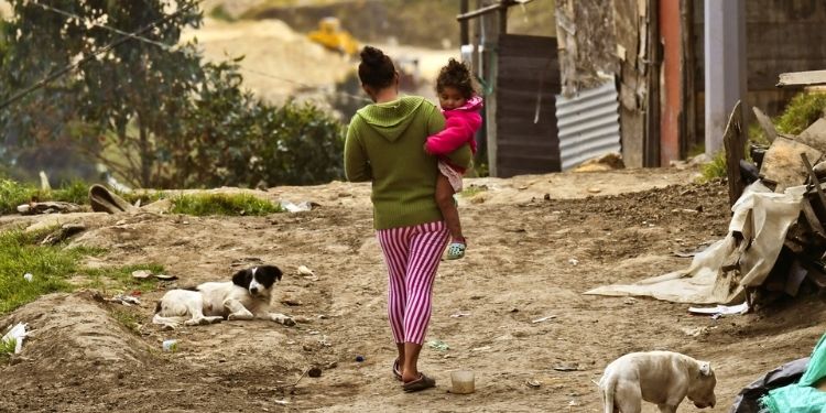 Cerca de 800 desplazados huyen de la violencia en el norte de Colombia Cerca de 800 desplazados huyen de la violencia en el norte de Colombia