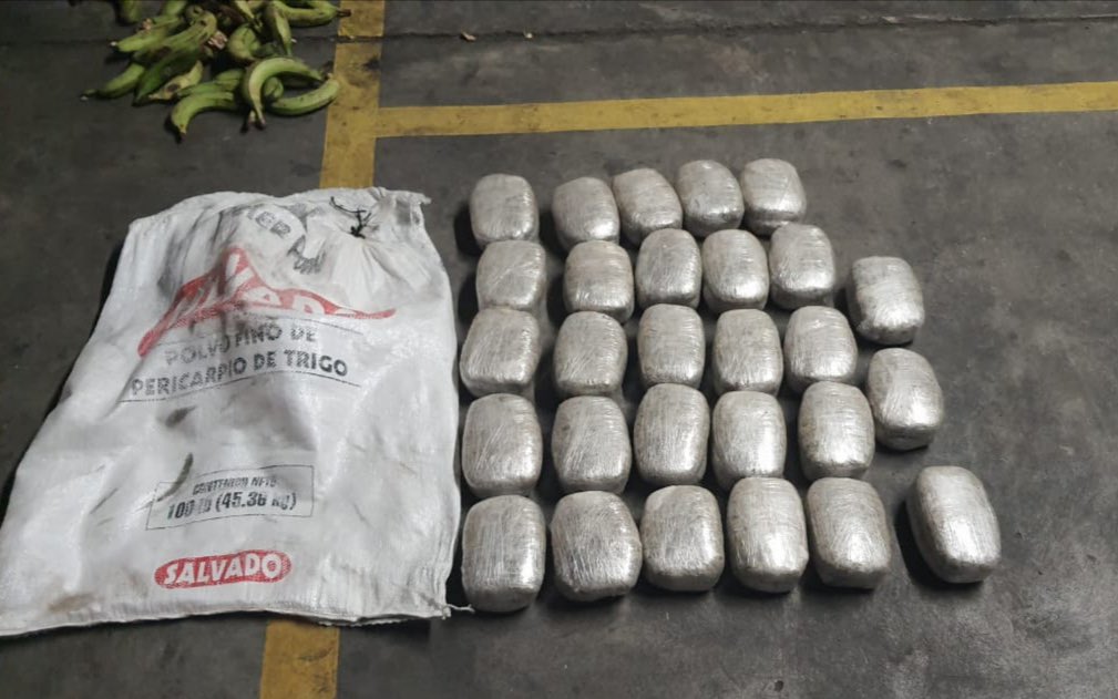 Con 56 libras de presunta marihuana ATIC captura a dos personas en la capital