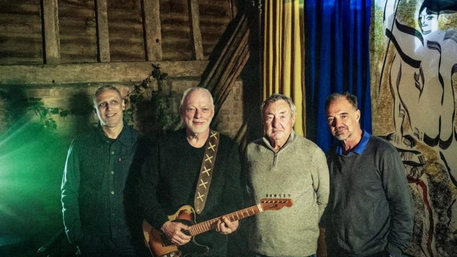 Después de 28 años, vuelve Pink Floyd para denunciar la invasión a Ucrania