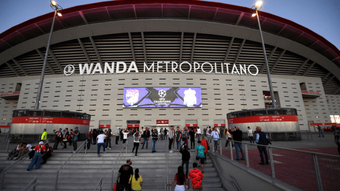Por racismo, UEFA ordena cierre parcial del estadio del Atlético de Madrid ante el Manchester City