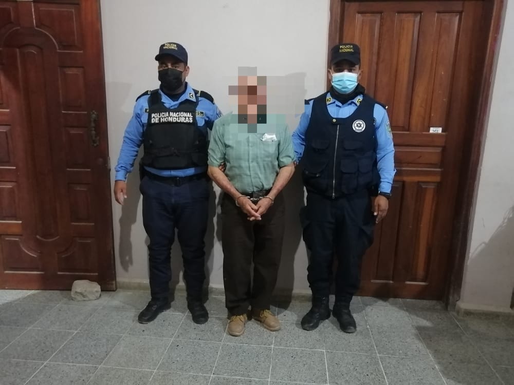 Detiene a septuagenario por agresiones sexuales contra niña de cinco años en Villanueva, Cortés Detiene a septuagenario por agresiones sexuales contra niña de cinco años en Villanueva, Cortés