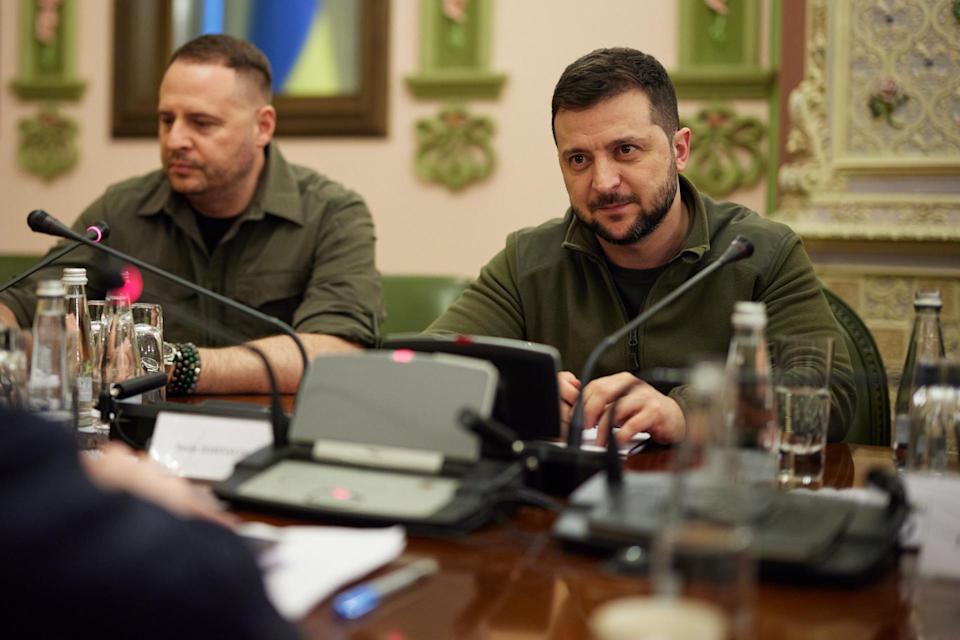 Día 47 de invasión: Zelenski advierte que será una semana dura en el este Día 47 de invasión: Zelenski advierte que será una semana dura en el este