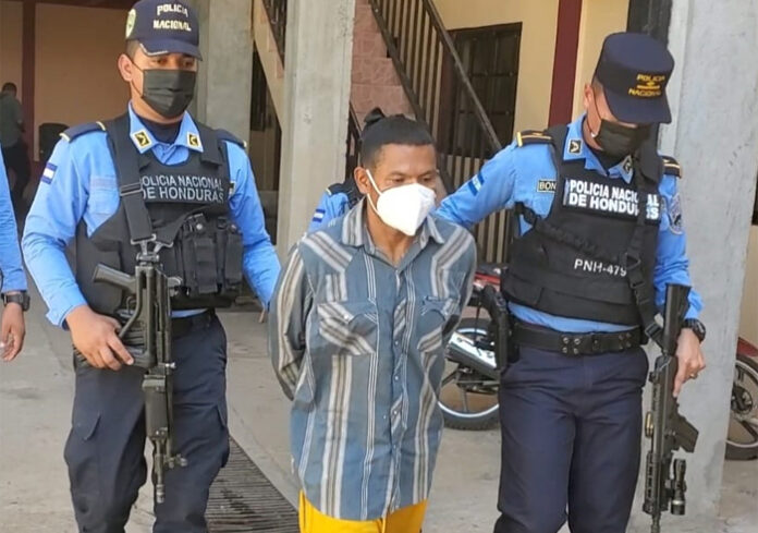 Detención judicial para «El Chaparro» por asesinato de cuatro féminas en Yoro