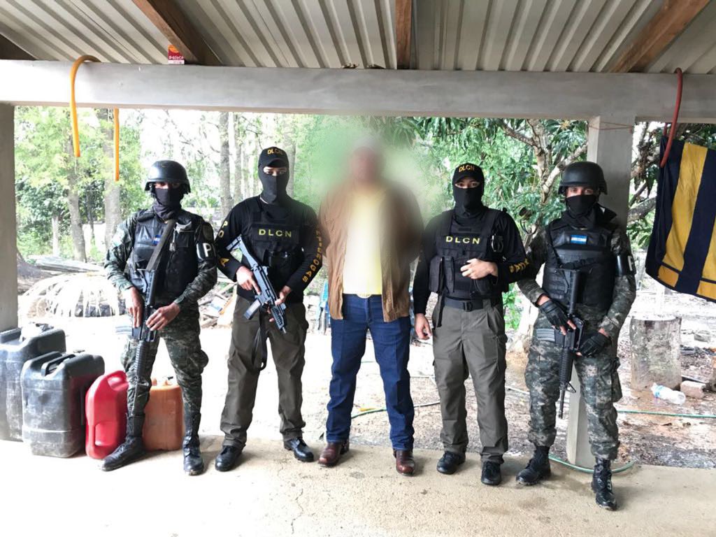 Liberan a supuestos cabecillas de organización dedicada al aterrizaje de narcoavionetas en Olancho