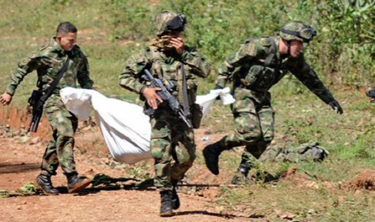 Tres soldados muertos y cuatro desaparecidos en ataque en el noreste de Colombia