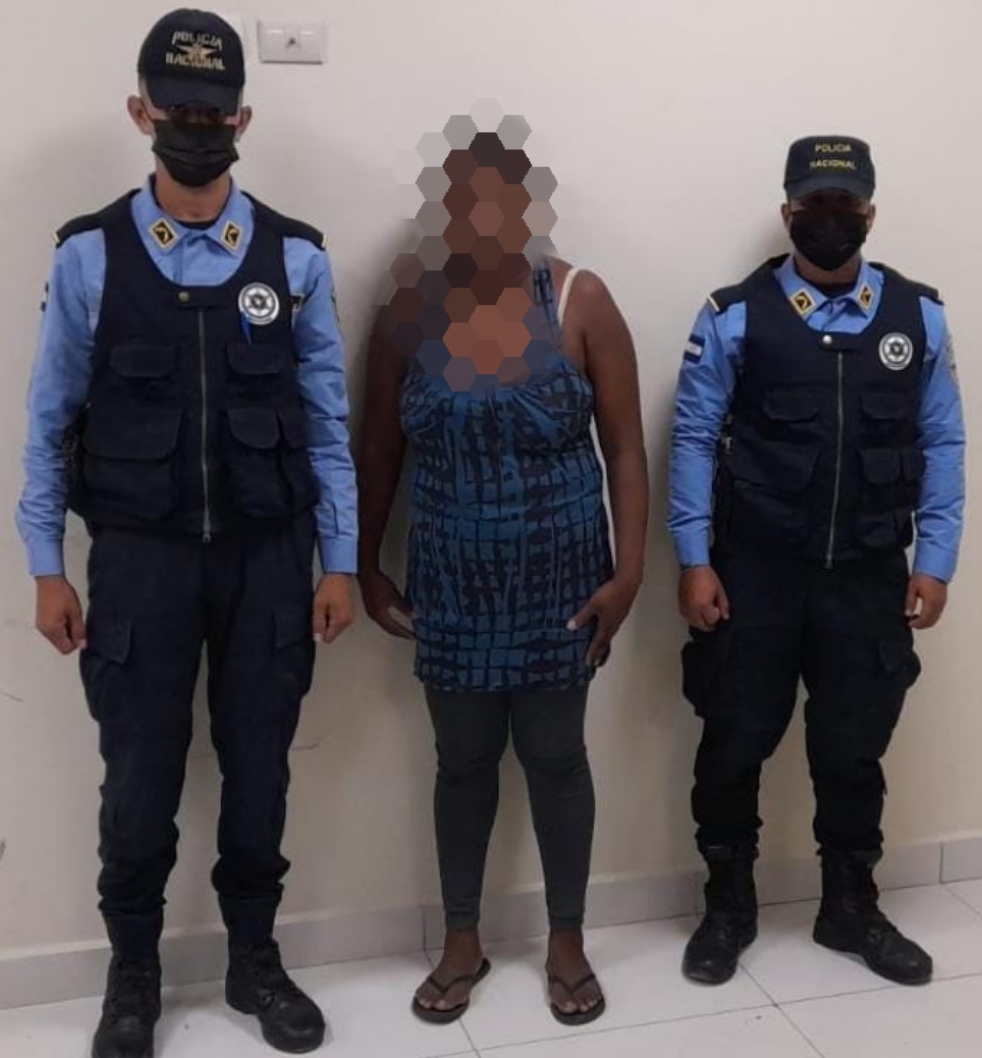 DPI localiza fémina que fingía su propio secuestro para sacarle 20 mil lempiras a su familia en Roatán DPI localiza fémina que fingía su propio secuestro para sacarle 20 mil lempiras a su familia en Roatán