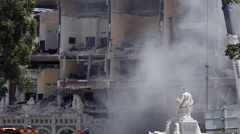 Ocho muertos, 13 desaparecidos y 30 hospitalizados por explosión en La Habana