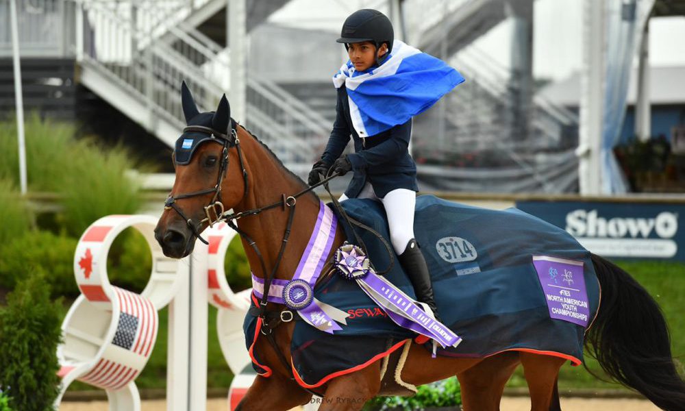 El jinete Lenir Pérez gana medalla de plata en Campeonato Nacional de EEUU y Canadá