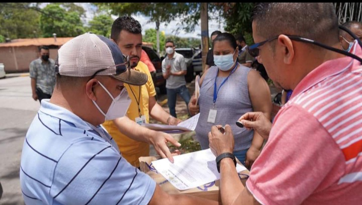 Inicia el traslado a los Departamentos los exámenes para la aplicación del Concurso Docente 2022 Inicia el traslado a los Departamentos los exámenes para la aplicación del Concurso Docente 2022