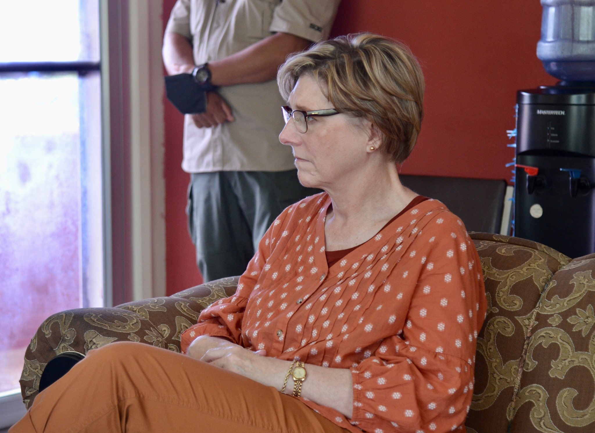 Embajadora de Estados Unidos, Laura Dogu, pone a disposición 18 helicópteros para atender emergencia por lluvias.