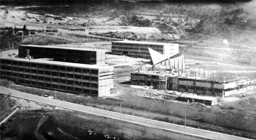 Un día como hoy hace 175 años, se inauguró la Universidad Nacional Autónoma de Honduras.