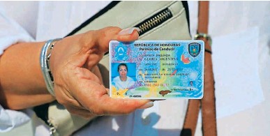 La DNVT reanuda la emisión y renovación de permisos de conducir.