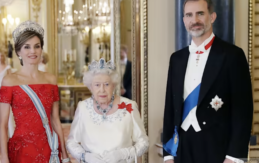 El rey Felipe VI, sobre la muerte de Isabel II: “El mundo ahora mismo está de luto”