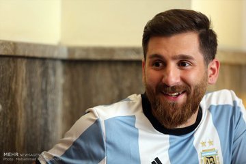 Leo, el doble de Messi que es camionero e influencer: “Sos lo más cerca que voy a estar de él, me dicen”