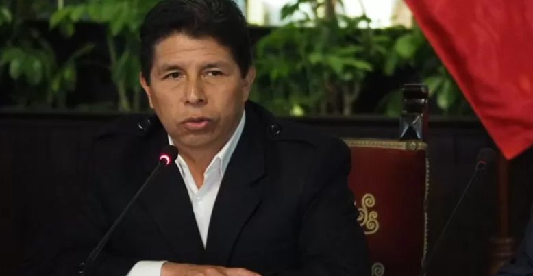Fiscalía peruana denuncia constitucionalmente al presidente Castillo por corrupción