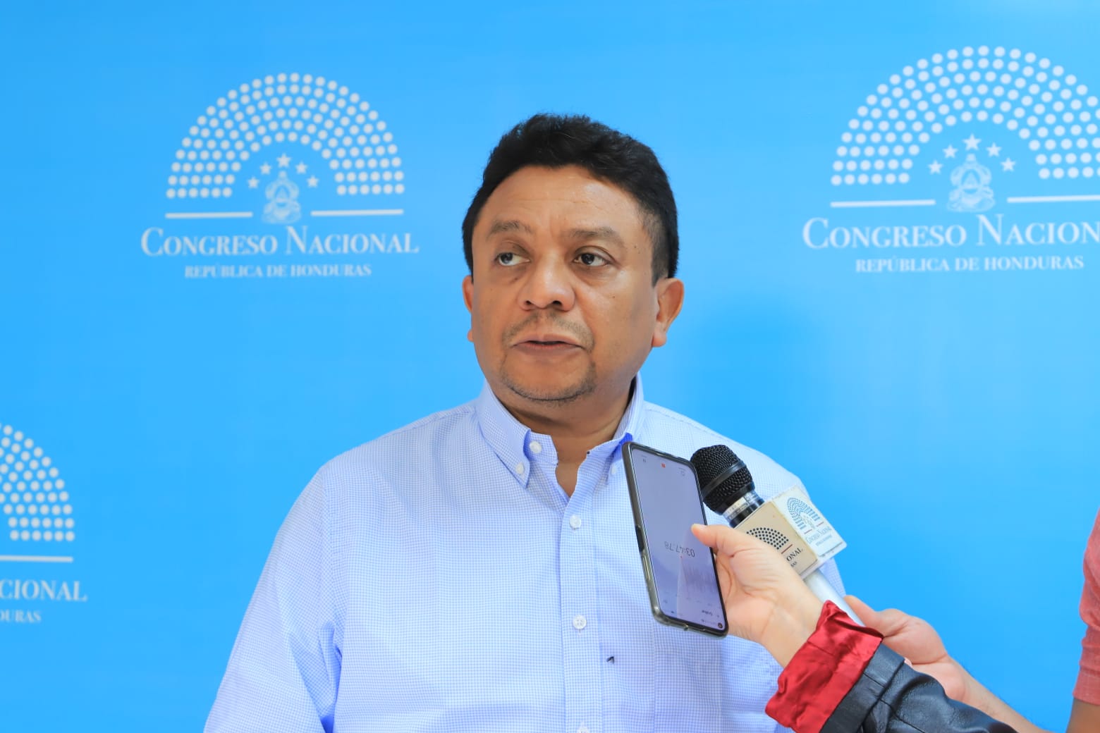 La elección de la CSJ pasa porque todos los partidos políticos nos sentemos y nos pongamos de acuerdo, asegura el diputado Ramón Barrios