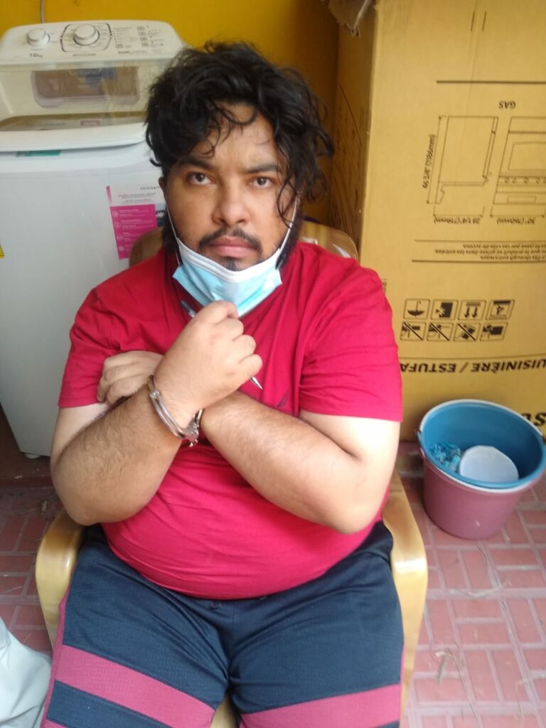 Agente bancario recibe más de 18 años de prisión por violación y pornografía infantil.