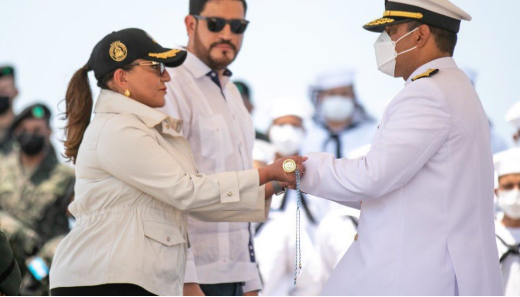 Jefe del EMC reitera apoyo a Presidenta Castro y tacha de falsa la especulación de un golpe de Estado