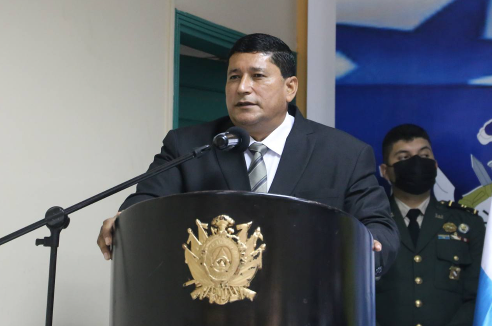 Gobierno anuncia compra de seis nuevos helicópteros Gobierno anuncia compra de seis nuevos helicópteros