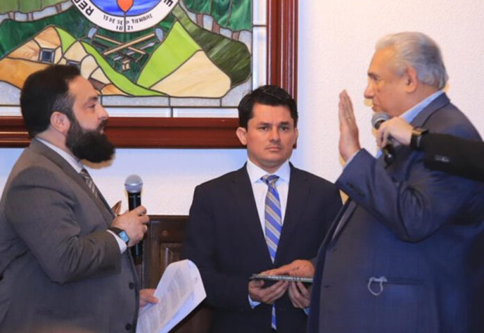 Luis Redondo pide a Olban Valladares que se aparte de la Junta Nominadora