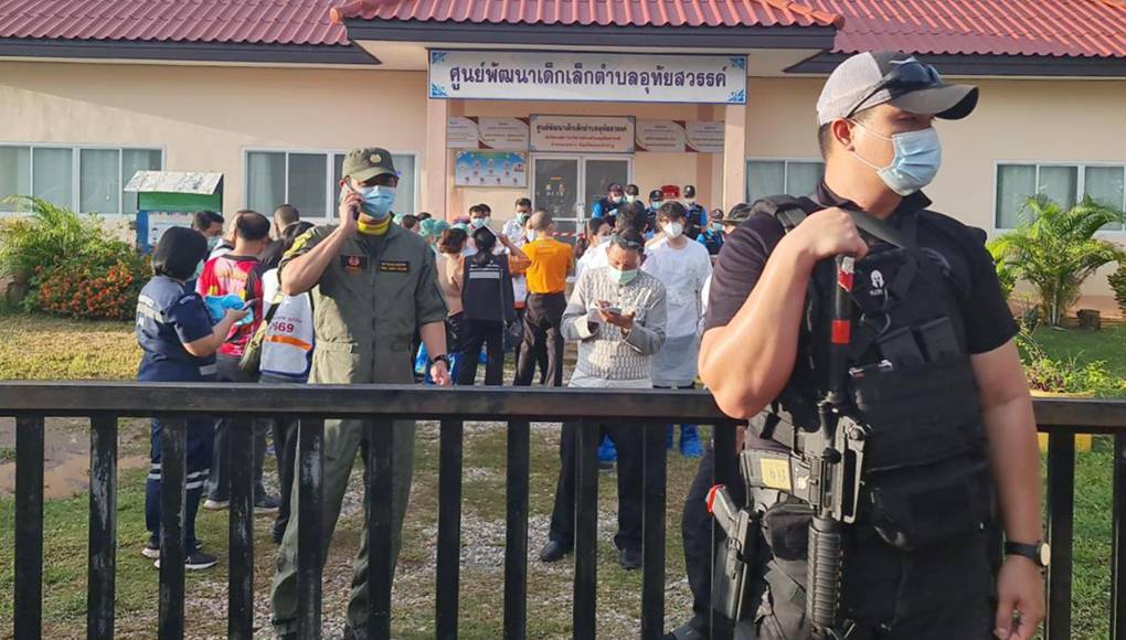 Expolicía mata a 34 personas, incluidos 22 niños, en guardería de Tailandia