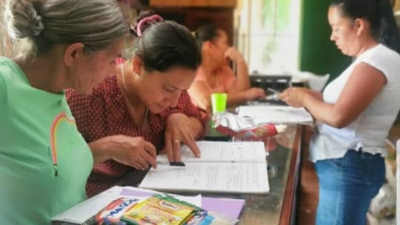 Campesinos son capacitados para un mejor desarrollo y comercialización empresarial.