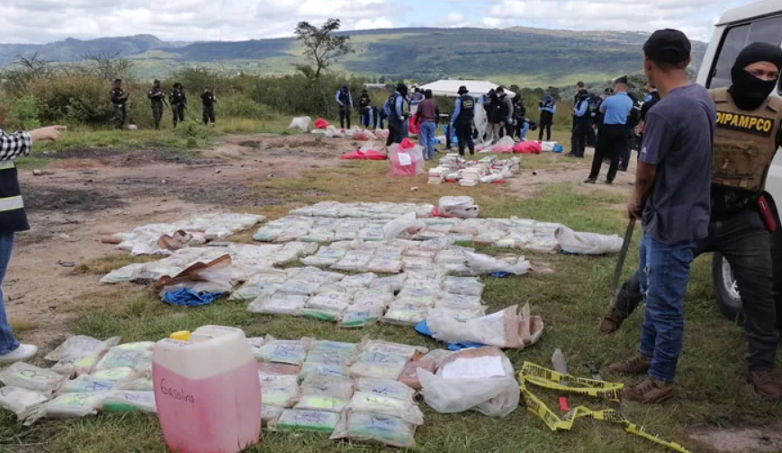 Ministerio Público incinera más de una tonelada de cocaína