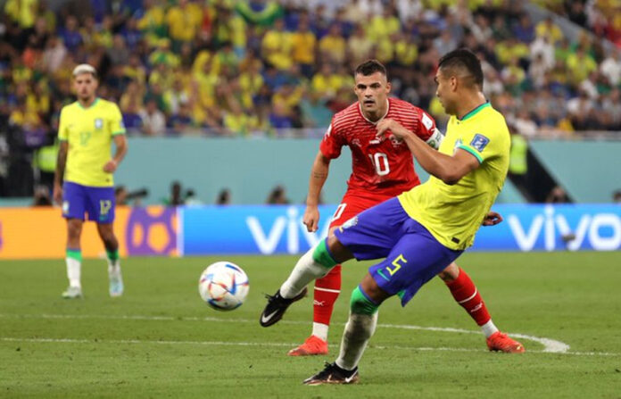 Brasil con único gol de Casemiro derrotó 1-0 a Suiza en el Mundial