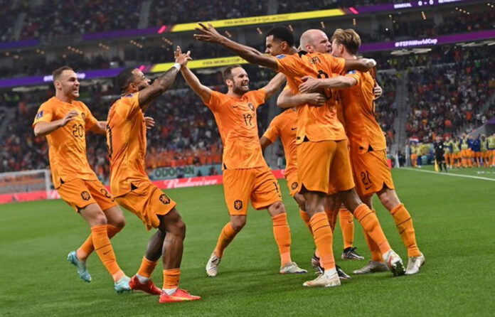 Holanda derrotó 2-0 a Senegal en Mundial de Qatar