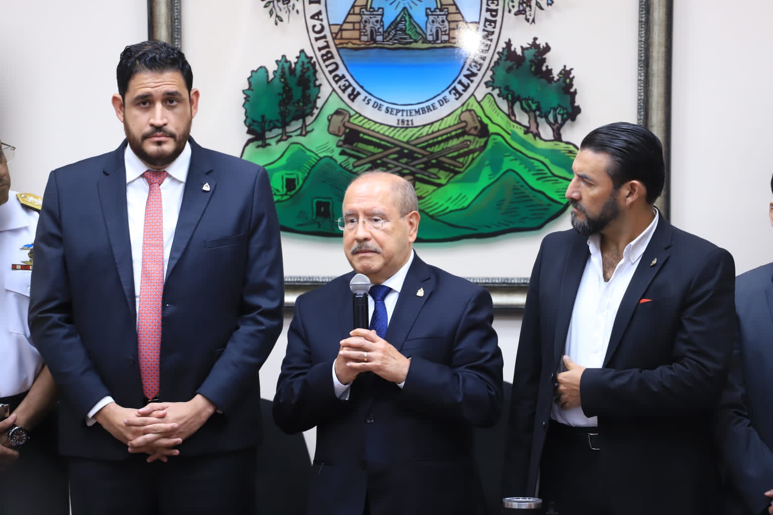 CN y Secretaría de Defensa buscan medidas para fortalecer la defensa de la soberanía nacional