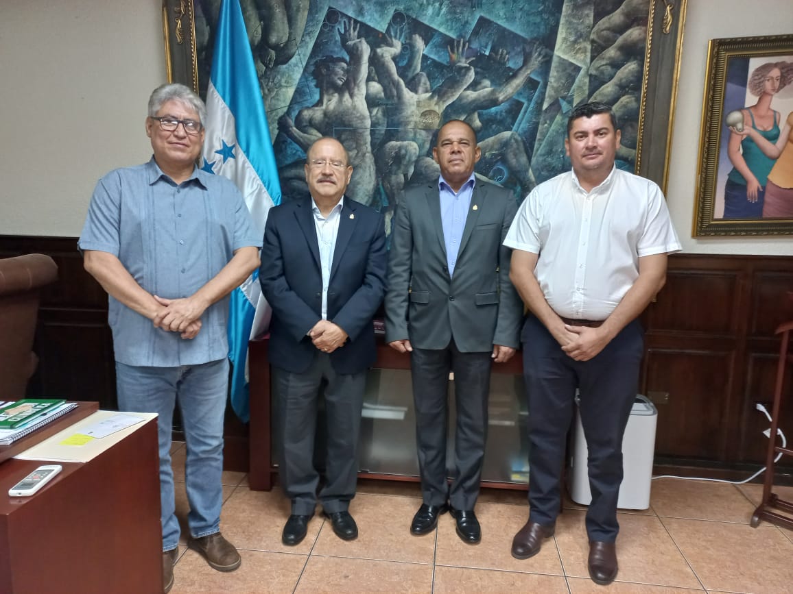 CN y representantes de la alcaldía de Villanueva buscan dar solución a los problemas del municipio