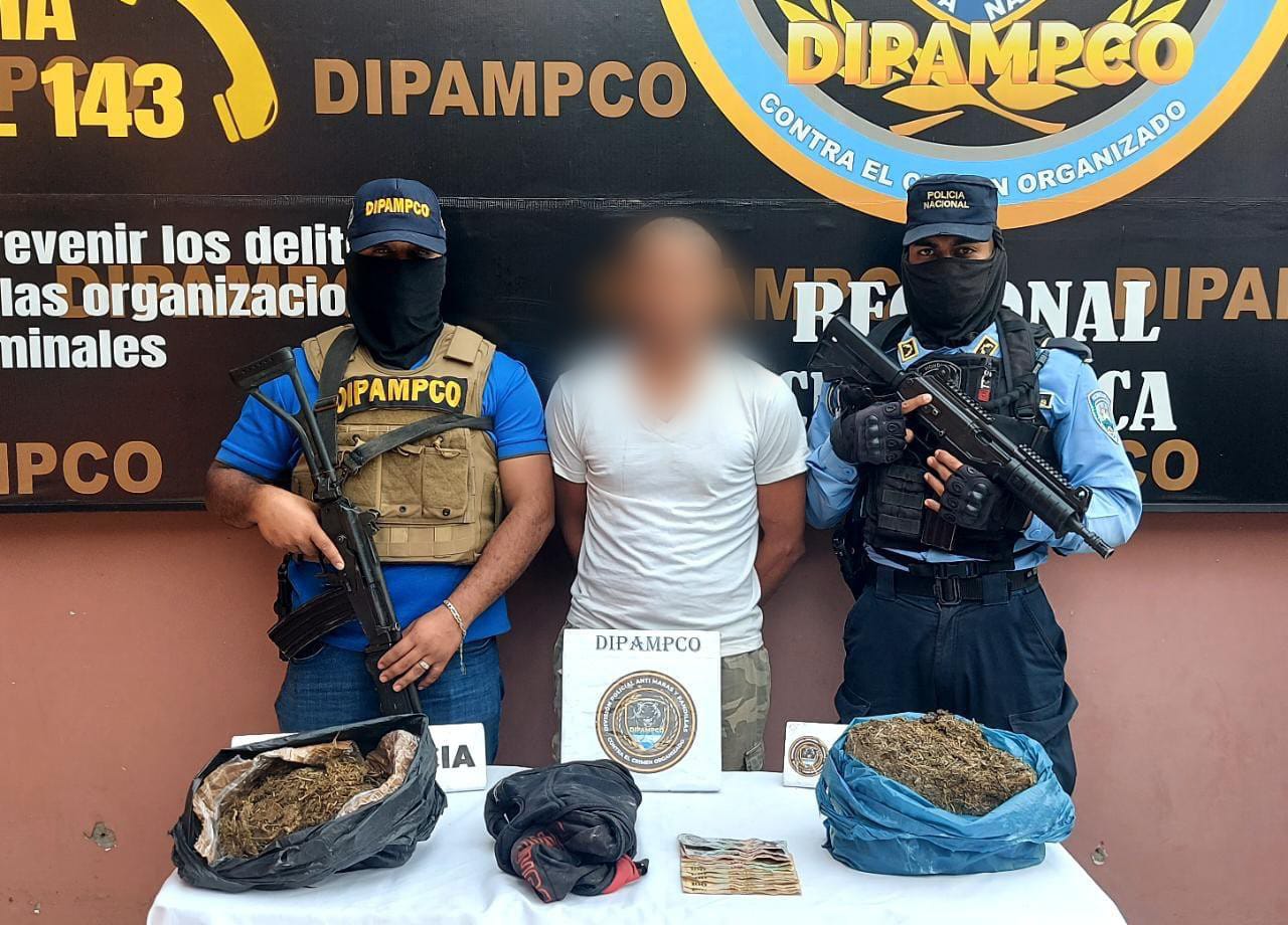 La DIPAMPCO captura a miembro de la banda criminal Los Pelones en Choluteca La DIPAMPCO captura a miembro de la banda criminal Los Pelones en Choluteca
