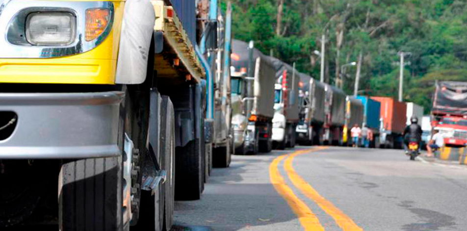 Dirigencia del transporte de carga amenaza con paralización