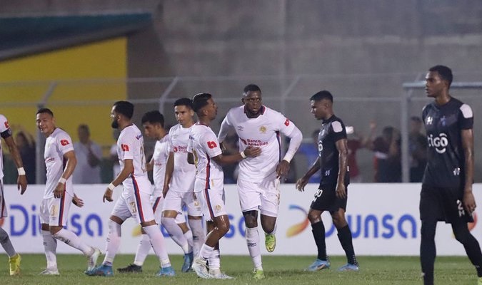 Olimpia derrota 2-1 al Honduras Progreso y se afianza en el primer lugar del torneo Olimpia derrota 2-1 al Honduras Progreso y se afianza en el primer lugar del torneo