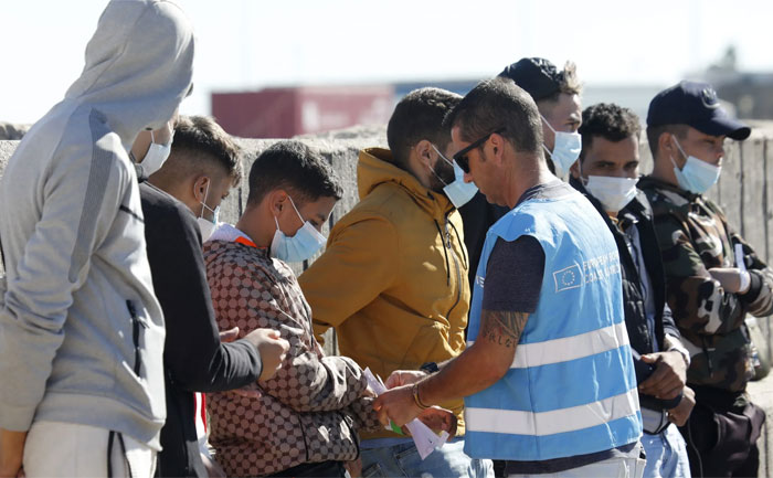 Cae en España una red que traficaba con inmigrantes