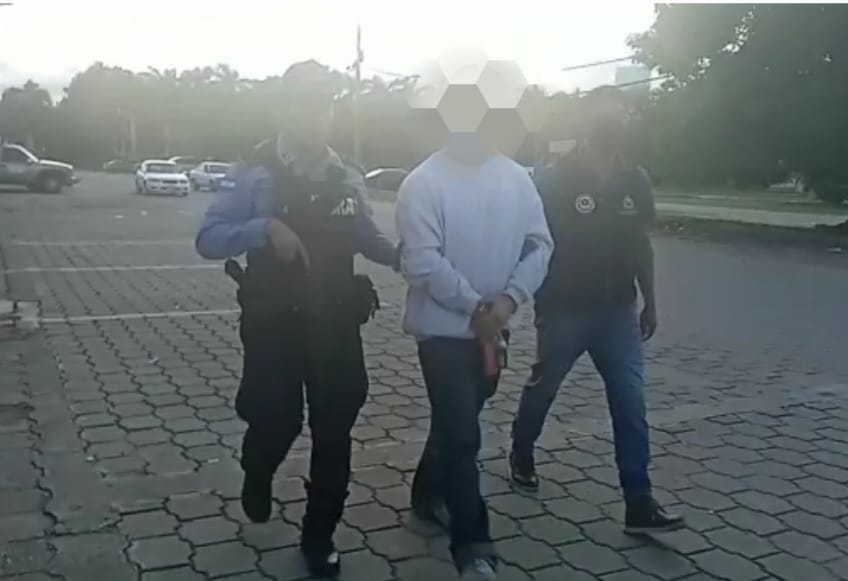 Por tentativa de homicidio funcionarios policiales requieren a ciudadano retornado