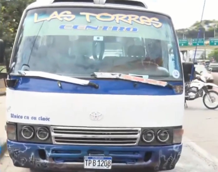 Conductor de bus rapidito sufre un atentado de bala en Tegucigalpa Conductor de bus rapidito sufre un atentado de bala en Tegucigalpa