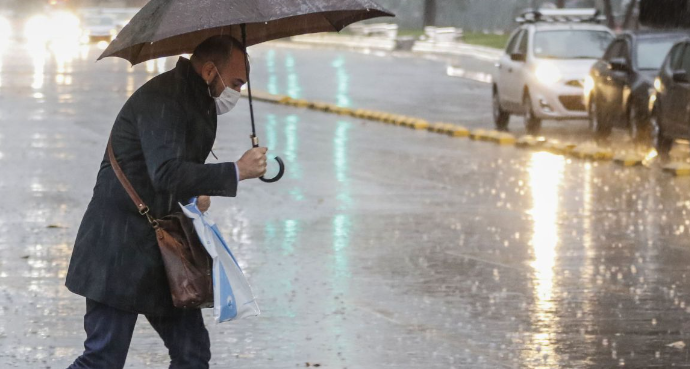 Vientos y humedad dejarán lluvias en el territorio hondureño