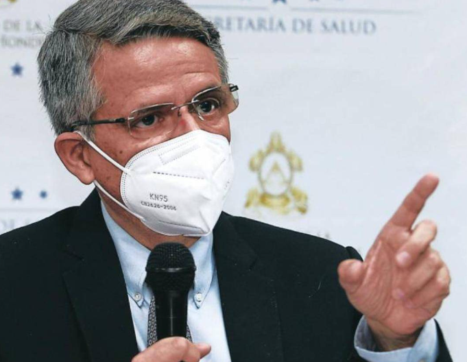 Manuel Matheu: “Pagos a médicos están al día” Manuel Matheu: “Pagos a médicos están al día”