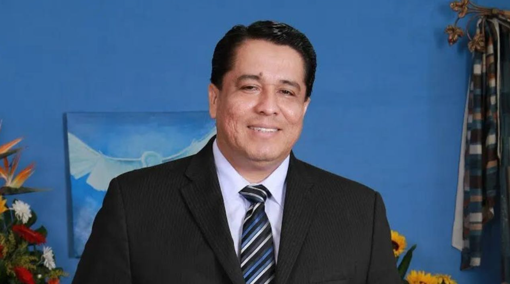 Sobreseimiento definitivo al pastor Roy Santos por incitación a la discriminación