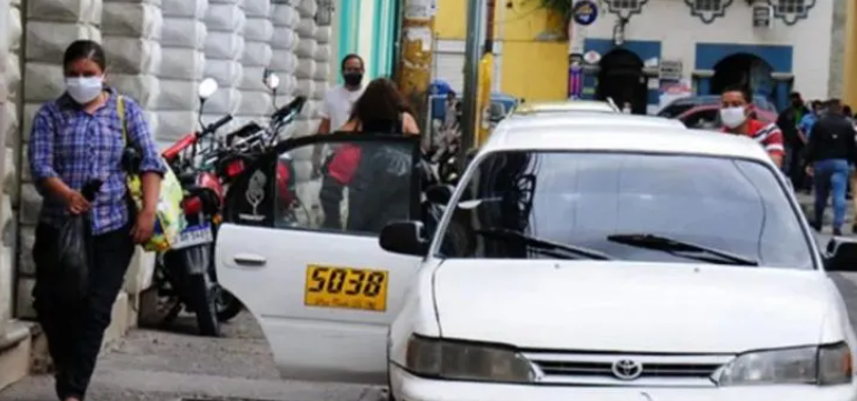 Extorsión azota a taxistas en colonia Hato de Enmedio