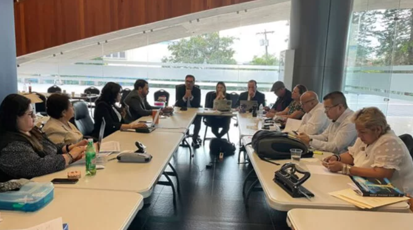 Junta Nominadora investiga de oficio la filtración de examen de conocimientos de autopostulantes a la CSJ Junta Nominadora investiga de oficio la filtración de examen de conocimientos de autopostulantes a la CSJ