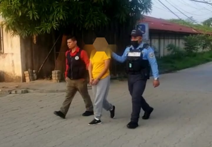 Ciudadana retornada de Texas, Estados Unidos es capturada y se le ejecuta una orden judicial por tráfico de droga Ciudadana retornada de Texas, Estados Unidos es capturada y se le ejecuta una orden judicial por tráfico de droga