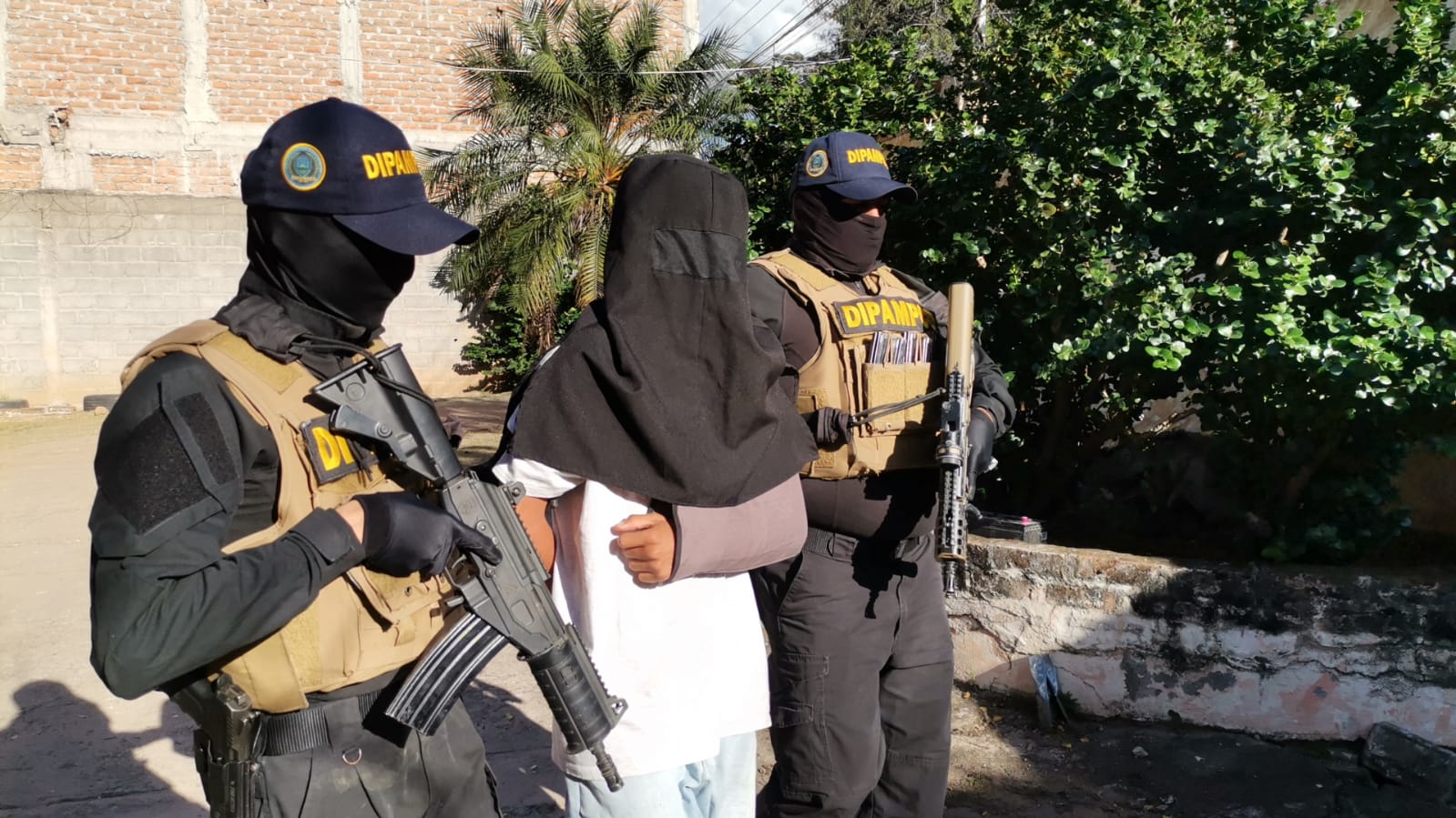 Detienen a un menor de 17 años en posesión de droga